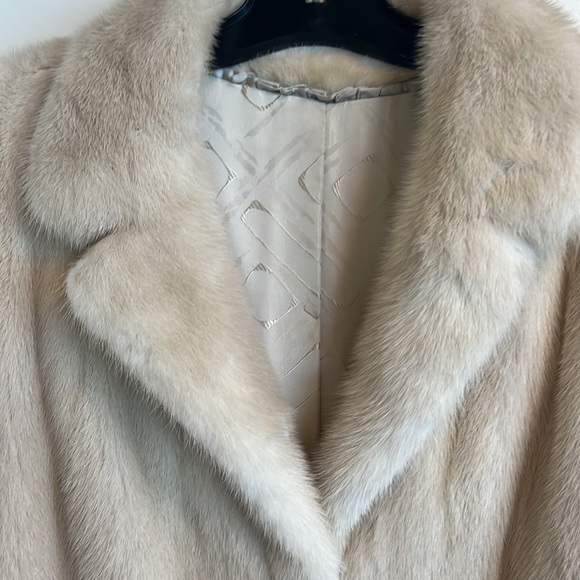 Tourmaline Mink Coat Notch Collar Coat - Picture 10 of 10